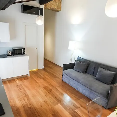 The Place Apartment *